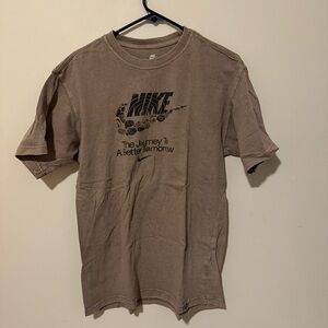 nike tshirt